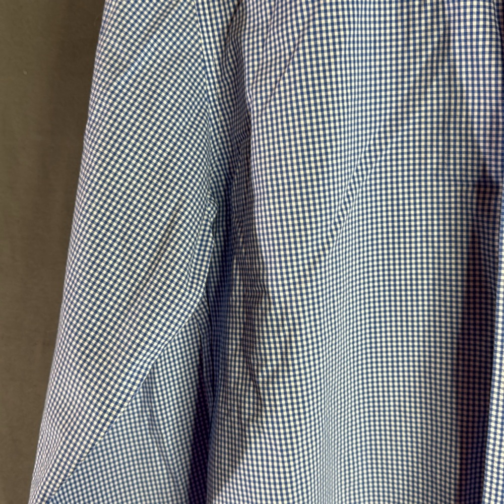 J.Crew Men's Blue Checkered Shirt size medium button-down - Picture 4 of 6